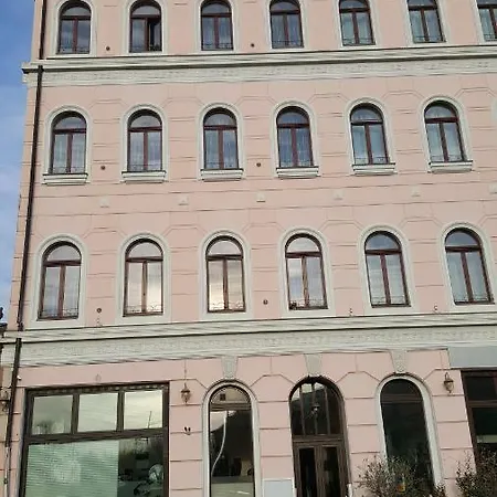 Apartment In Der Friedrich Ebert Strasse 90 Sportforum *