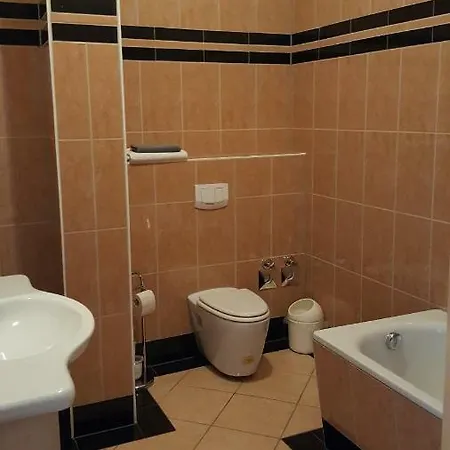 In Der Friedrich Ebert Strasse 90 Sportforum Apartment *